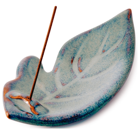 Incense holder, hazel, leaf-shaped, handcrafted - People's Herbs